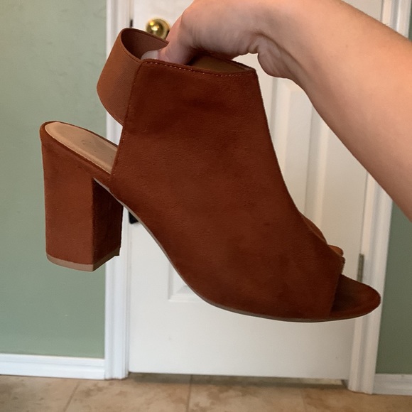 Rust Brown Open Toe Heel - Picture 2 of 5